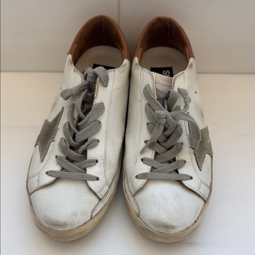 Women’s golden goose